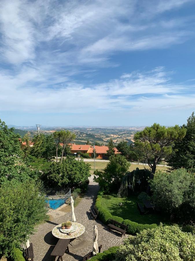 Hotel Tetto Delle Marche - Ristorante Dei Conti Cingoli Dış mekan fotoğraf