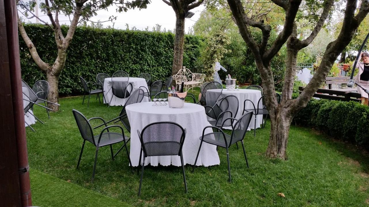 Hotel Tetto Delle Marche - Ristorante Dei Conti Cingoli Dış mekan fotoğraf